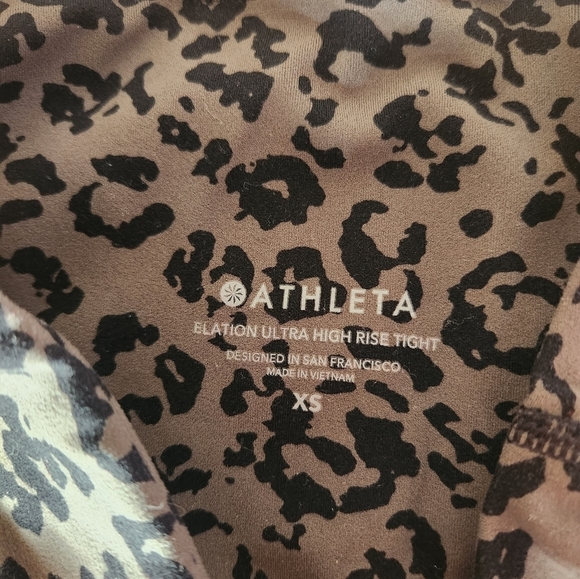 Athleta Elation Ultra High-Rise Tight Animal Print Size XS. - Picture 4 of 9